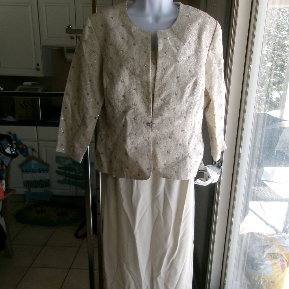 NWT RM RICHARDS GORGEOUS IVORY FORMAL DRESS&JACKET SET 16